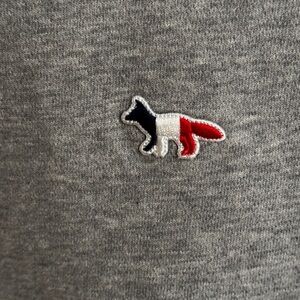 MAISON KITSUNE Paris Gray Fox Logo Crewneck Sweatshirt Size Small